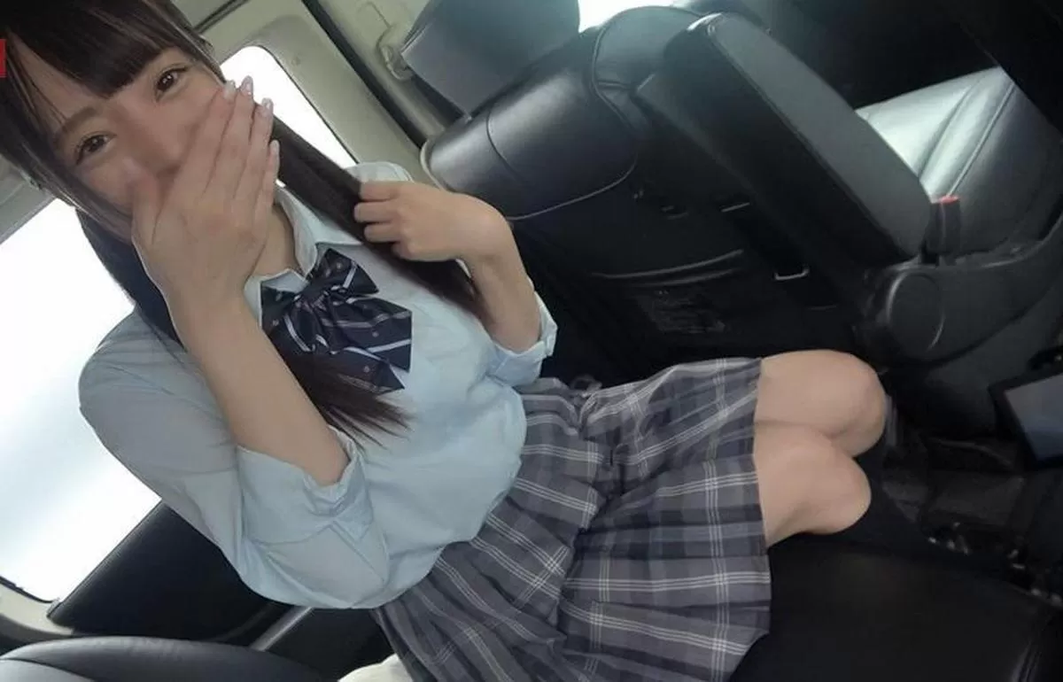 FC2PPV 2077293 ★ Little Nerd ★ Black-Haired Beautiful Girl 18 Years Old ★ Blow In The Car → Icharab Raw Sex That Keeps Estrus At A High-Rise Hotel [cen]