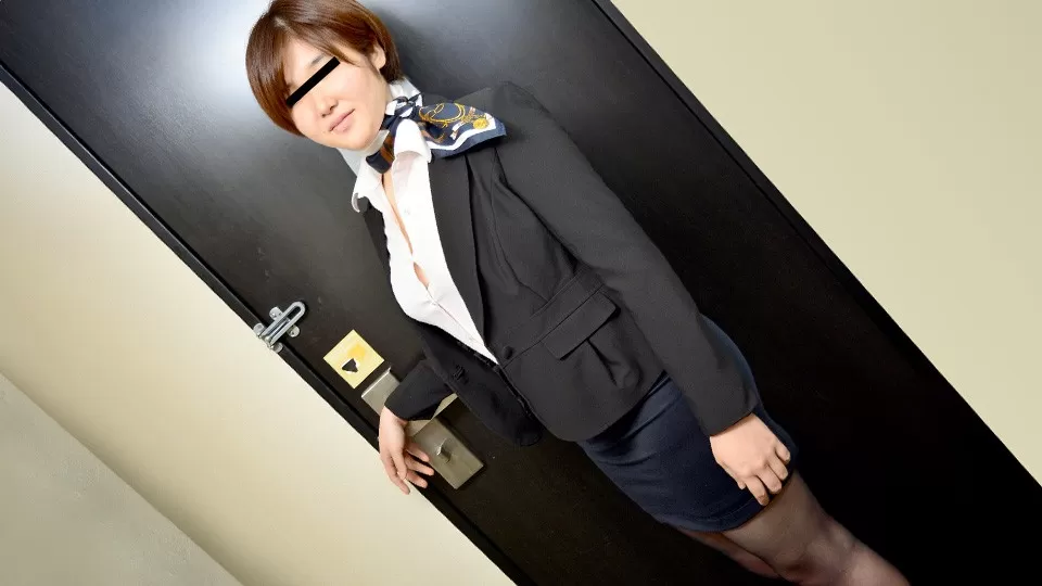 10musume 011222_01 Chunky Cabin attendant: I want to get on your jumbo quickly Noriko Sasaki