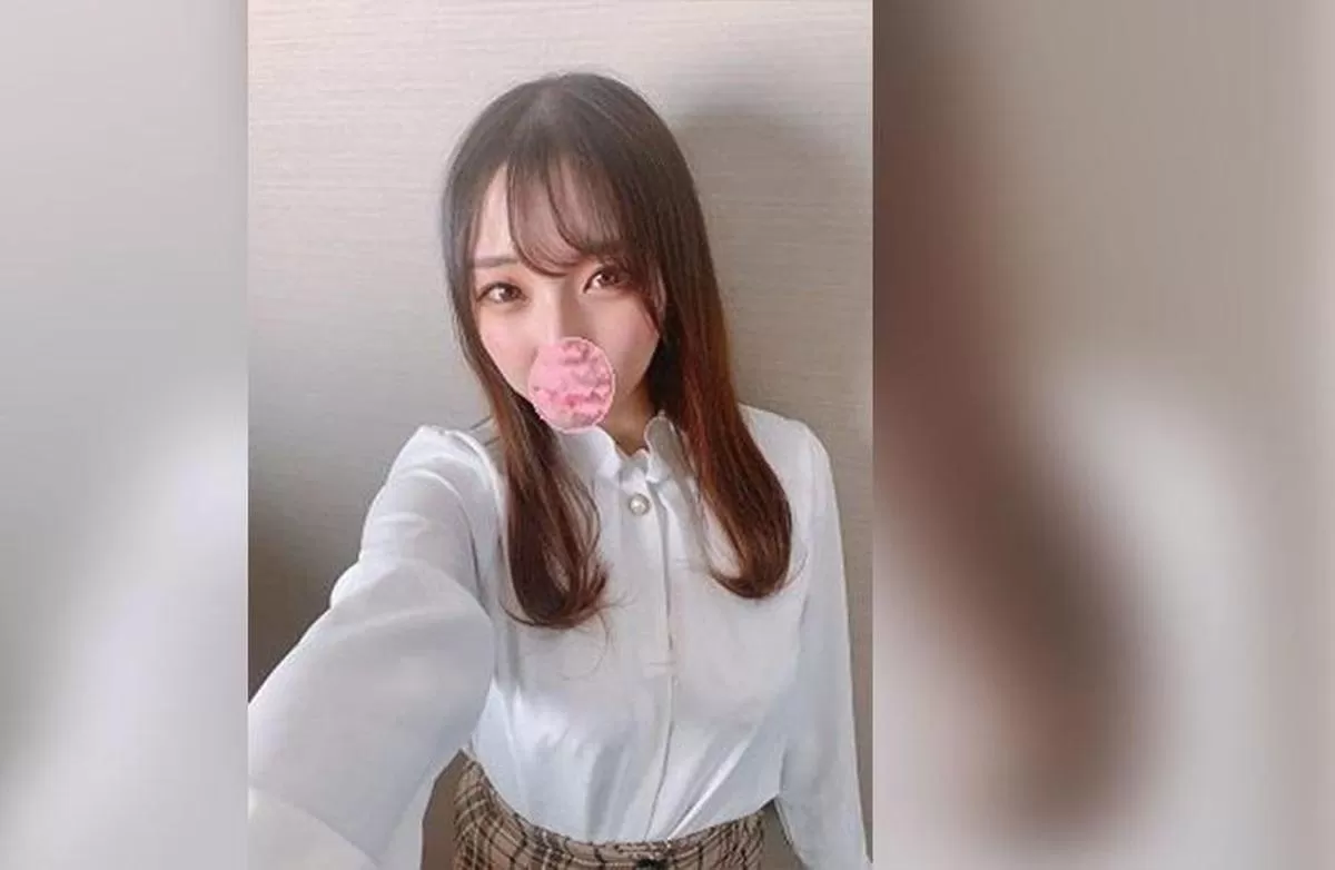 FC2PPV 2482925 [Thank You For Selling 250 Bottles! Limited Number Of 1980] A Girl At Nogizaka Level At The Age Of 18. She Leaked Without Permission. She Ejaculates In A Famous Idol Pussy And Regurgitates A Large Amount Of Sperm. In Addition, She Shot Her First Fucking …