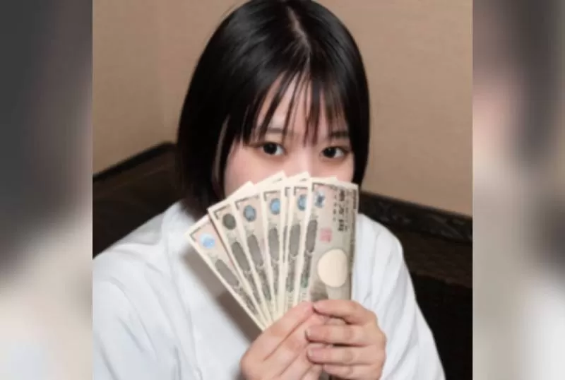 FC2PPV 4403222 [No] "Can We Go To A Hotel Now?" H-Cup Girl Mu Su Me Who Is In Trouble For Money Negotiates On Her Own! I Creampied My Girlfriend Who Was Half Crying During Deepthroat!